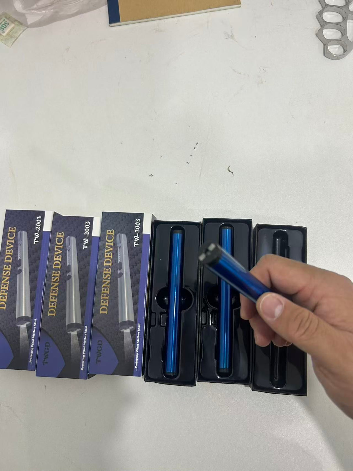 Buy 5 get 2 free！Rechargeable Stun Gun Flashlight, Portable Self Defense Weapon for Daily Carry