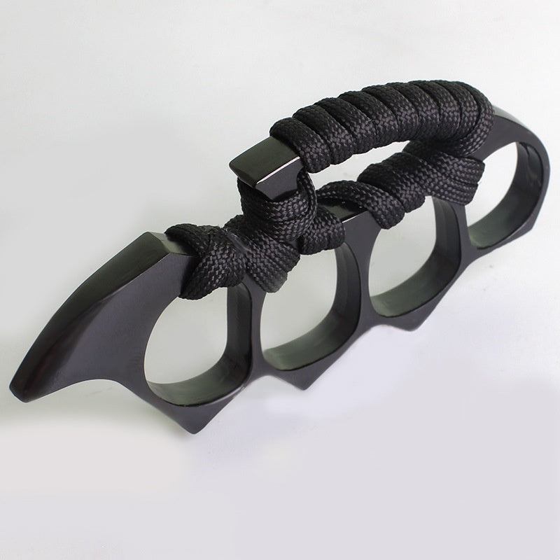 Zinc alloy self-defense supplies, protective wristbands, car window breakers, metal gloves